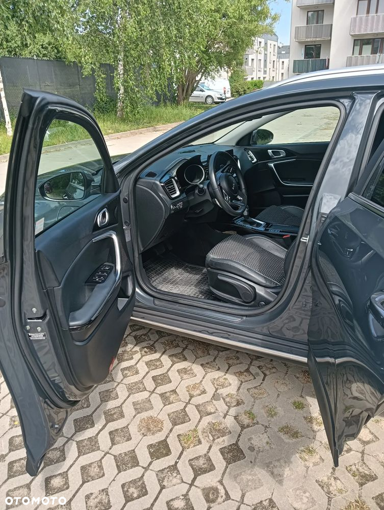 Kia XCeed 1.6 GDI PHEV L DCT - 7