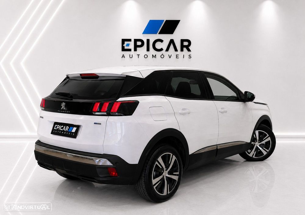 Peugeot 3008 1.2 PureTech Allure EAT6 - 7