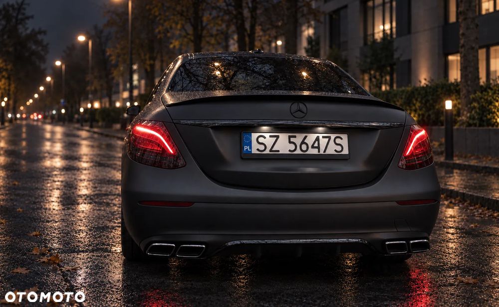 Mercedes-Benz Klasa E - 8