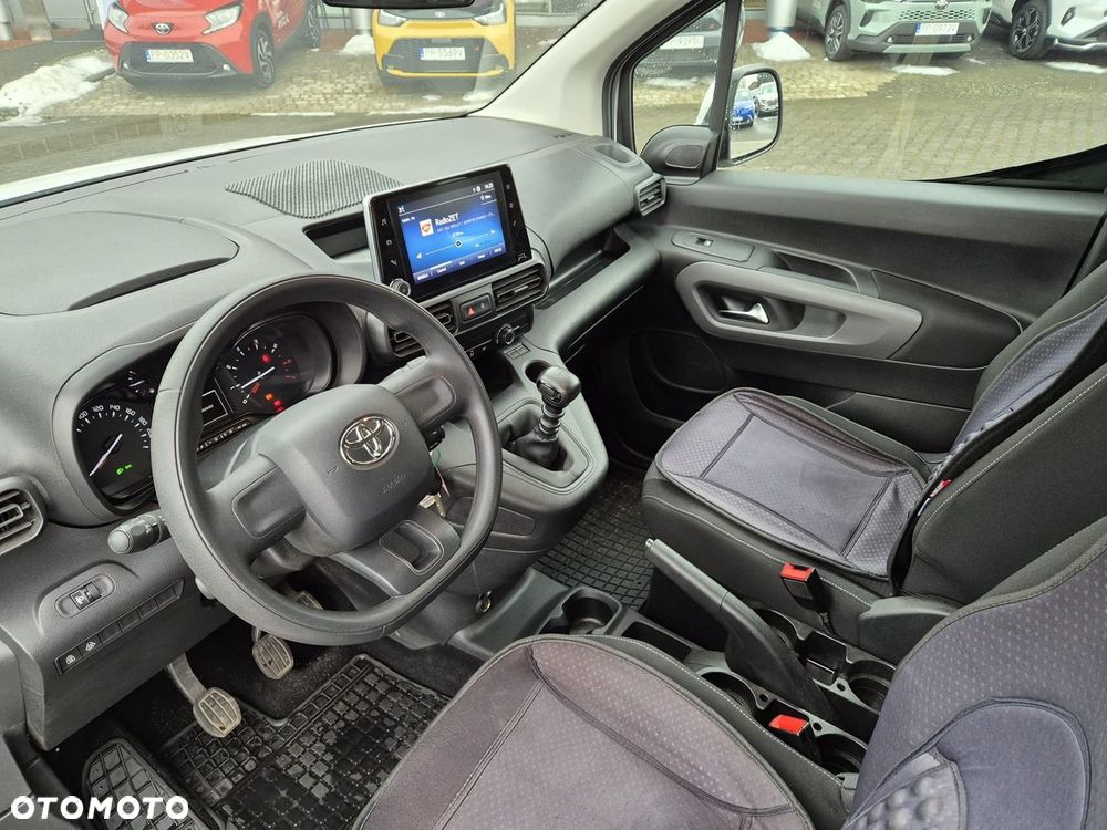 Toyota Proace City Verso 1.2 D-4T Business - 8