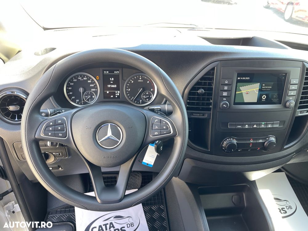 Mercedes-Benz Vito Tourer Lung 114 CDI 136CP RWD 9AT BASE - 37