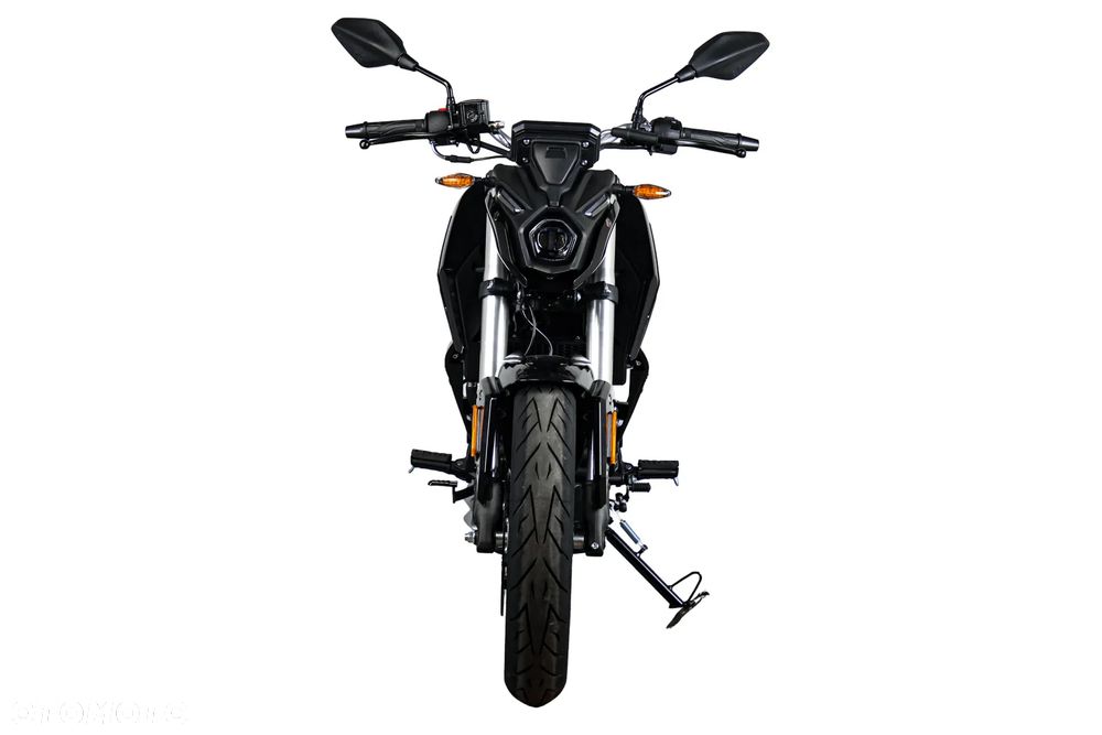 VOGE R125 - 7