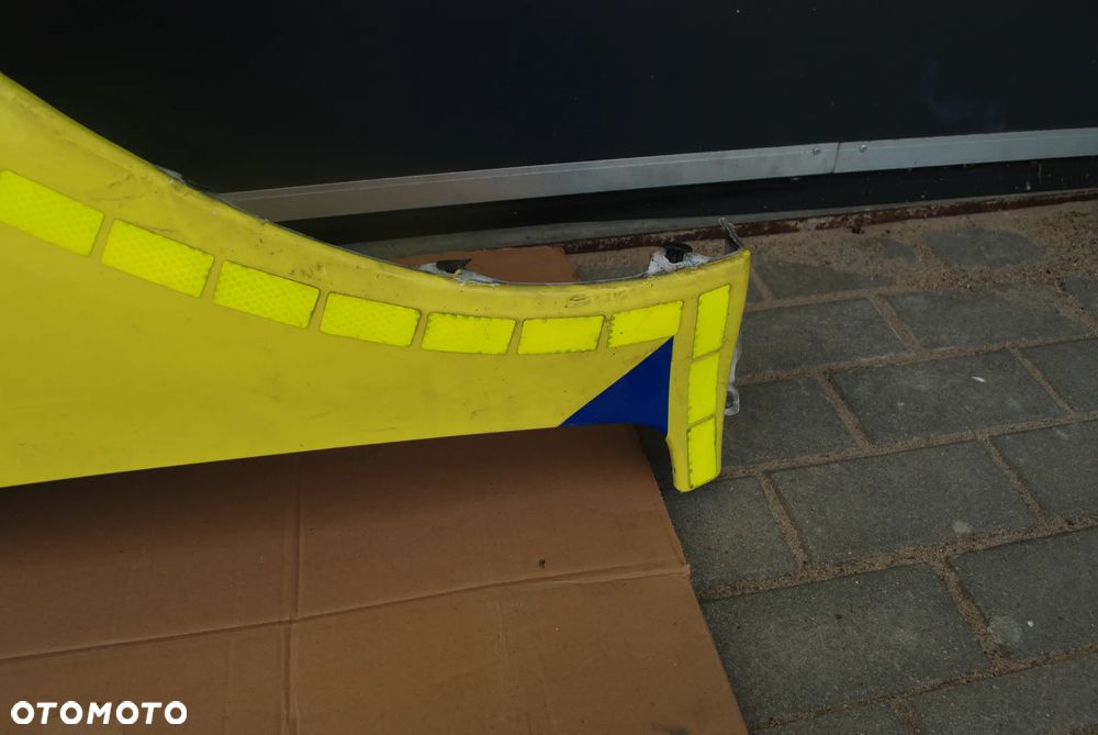 BŁOTNIK PRAWY PRZÓD PRZEDNI TOYOTA HILUX VIII 8 15- - 5