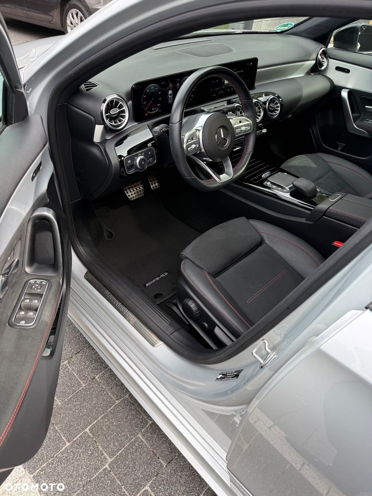 Mercedes-Benz Klasa A 180 7G-DCT Lim AMG Line Advanced Plus - 9