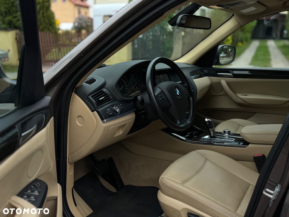 BMW X3 xDrive20d - 9