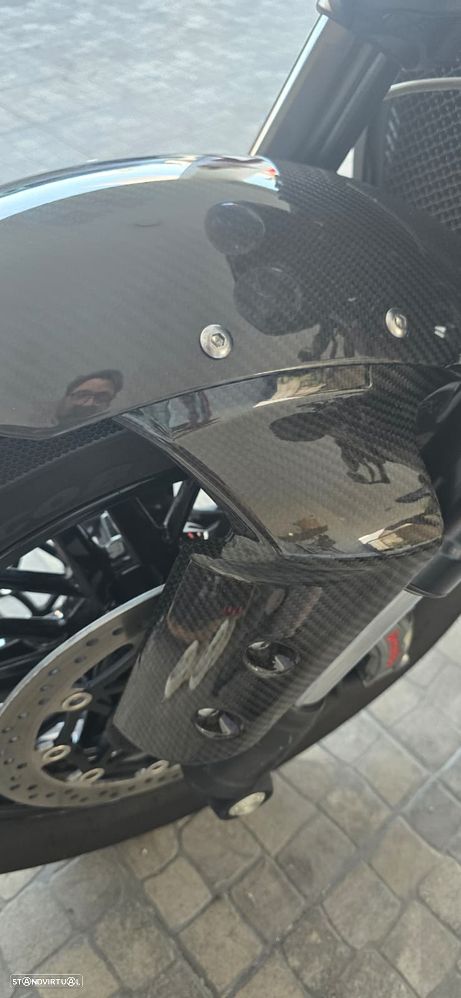 Triumph Rocket Black Edition - 7