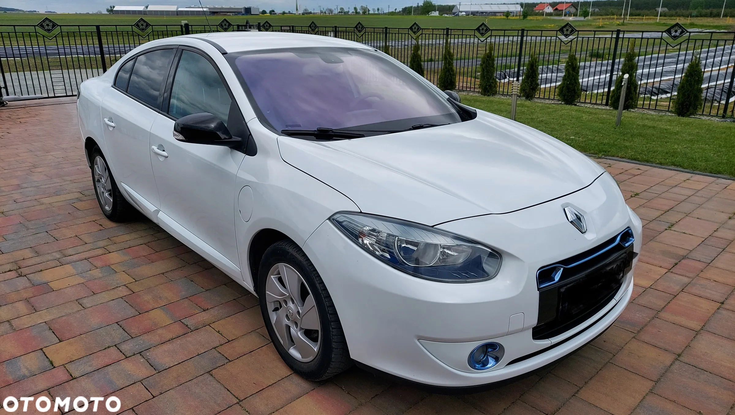 Renault Fluence Z.E (ohne Batterie) Prime Time - 3