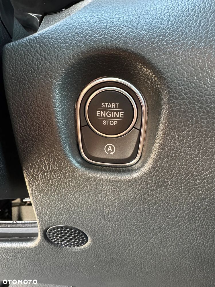 Mercedes-Benz Vito - 31