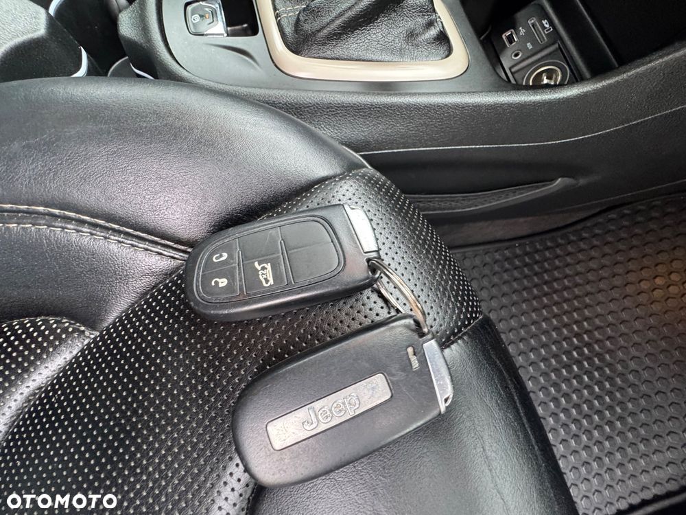 Jeep Cherokee 2.2 Multijet Active Drive I Automatik Overland - 28