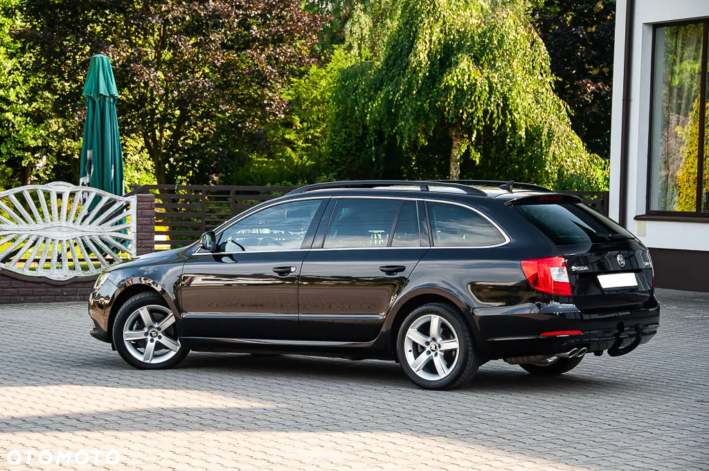 Skoda Superb 2.0 TDI Exclusive - 17