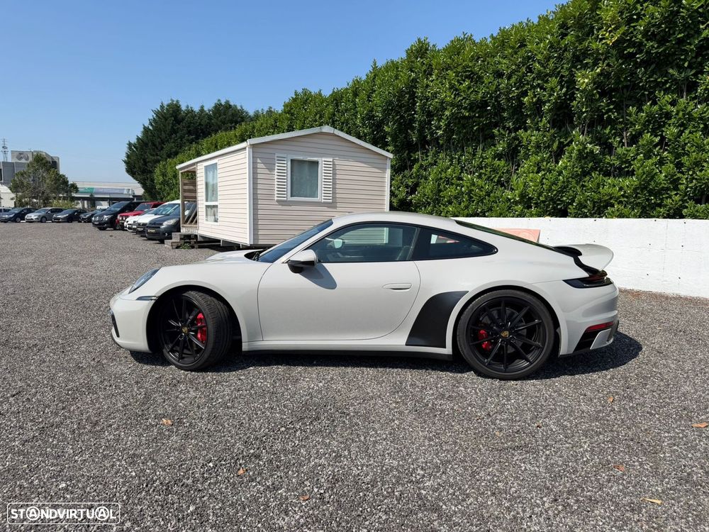 Porsche 911 Série G - 12