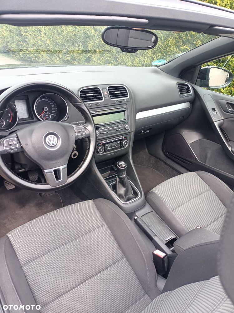 Volkswagen Golf - 10