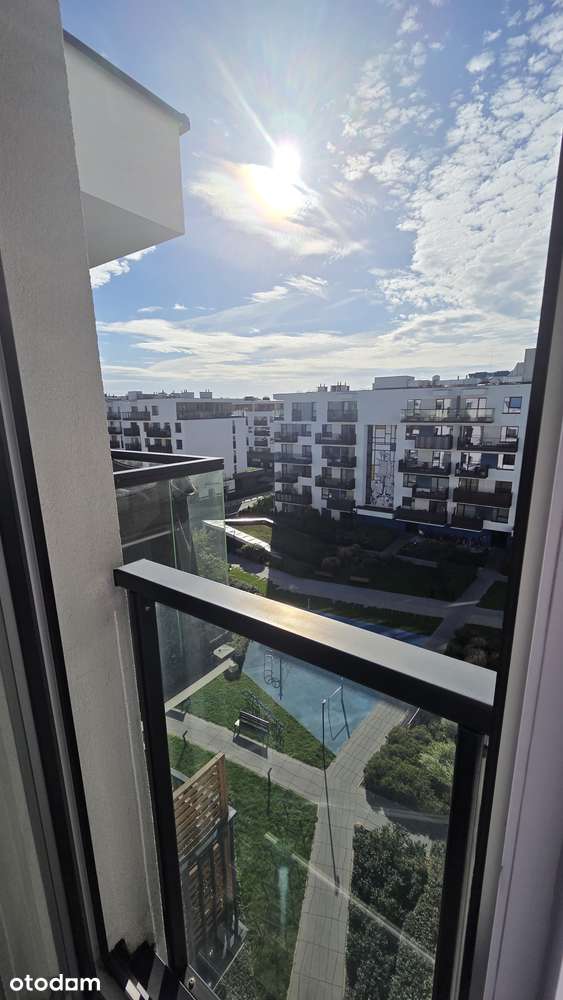 2 pokoje/44,42m2/Targówek/Osiedle Amsterdam/Metro/Balkon/5 Piętro