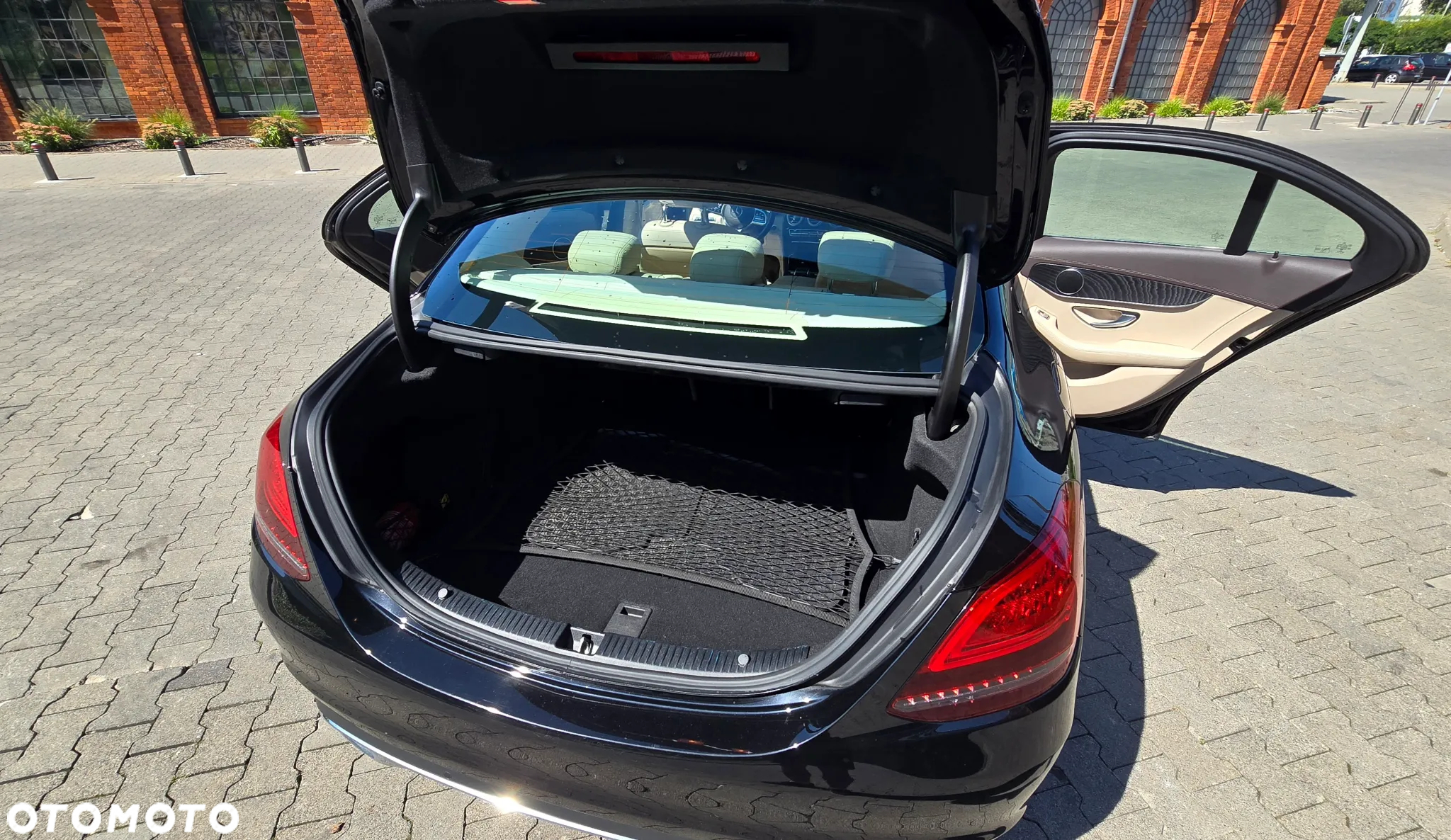 Mercedes-Benz Klasa C 220 d 4MATIC 9G-TRONIC - 11