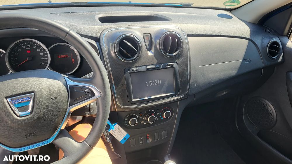 Dacia Logan Stepway 0.9 TCe - 11