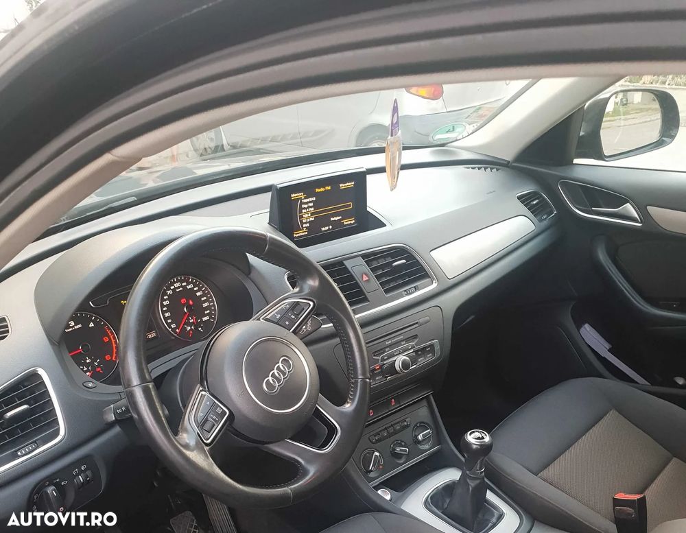 Audi Q3 2.0 TDI - 6