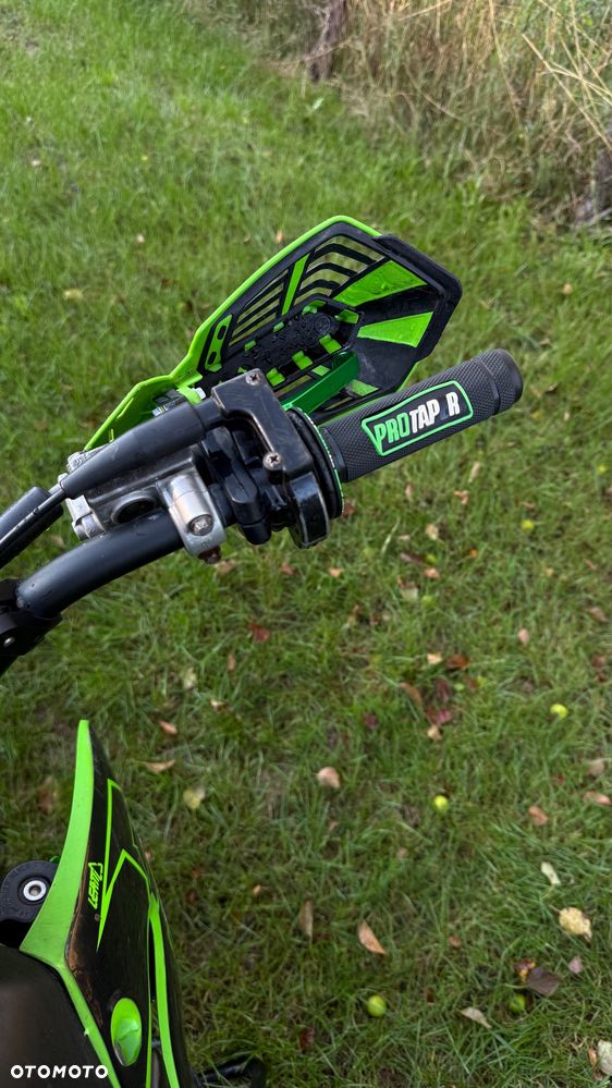 Kawasaki KX - 4