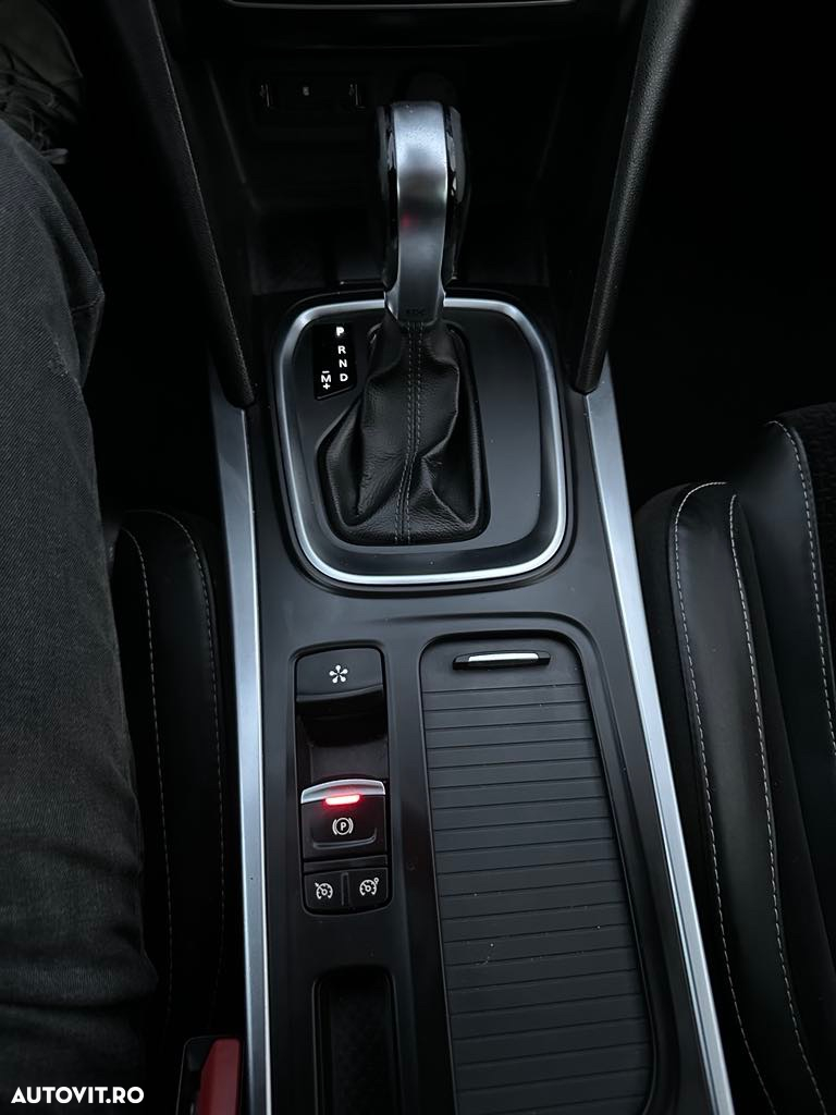 Renault Megane ENERGY dCi 110 EDC INTENS - 10