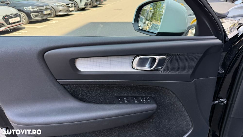 Volvo XC 40 D3 Momentum - 12