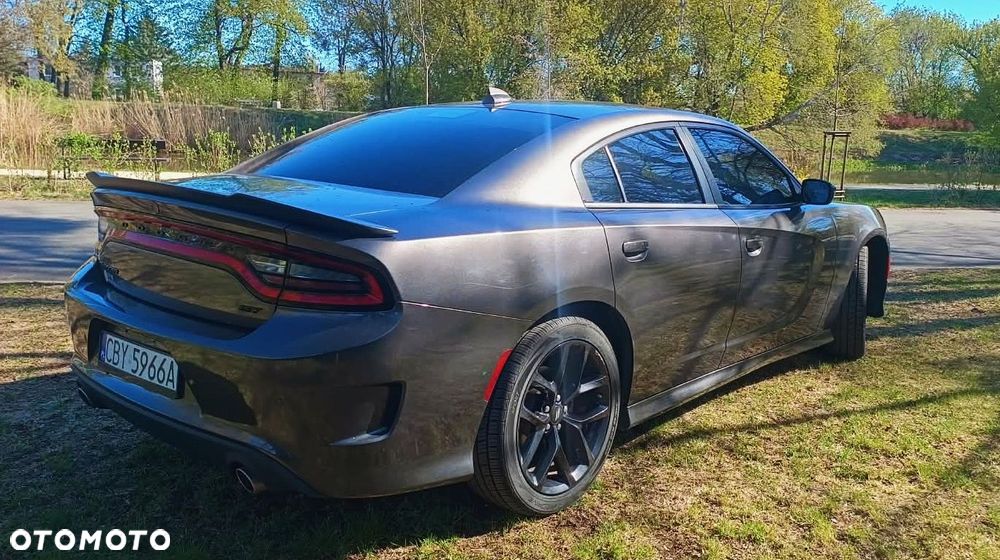 Dodge Charger - 10