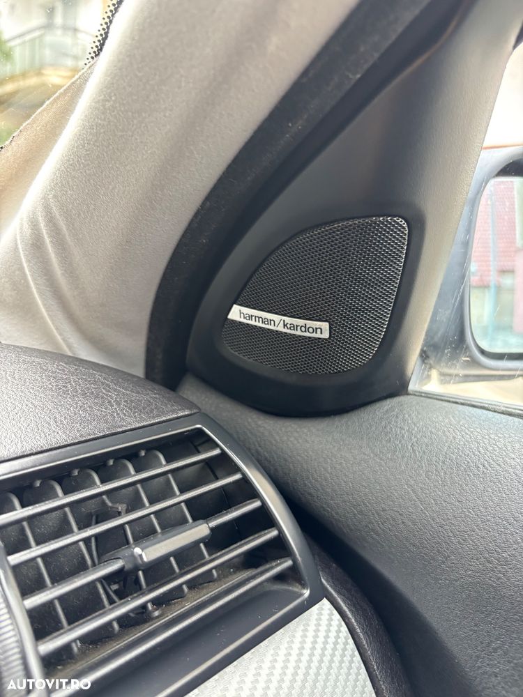 BMW Seria 3 320td compact - 9