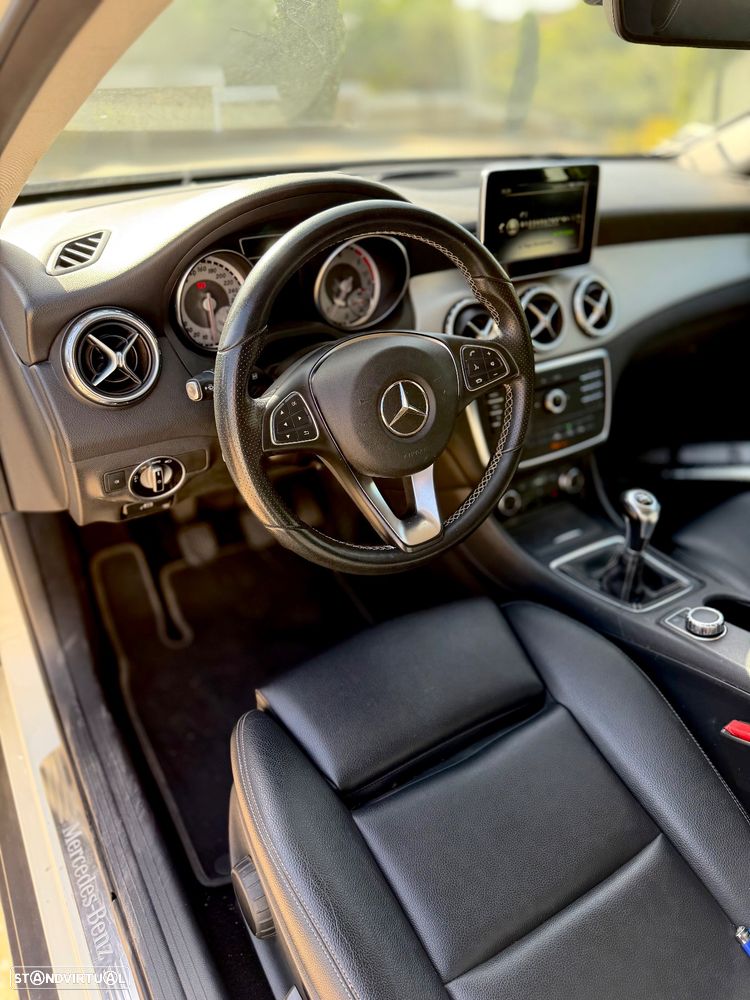 Mercedes-Benz GLA 180 CDi - 9