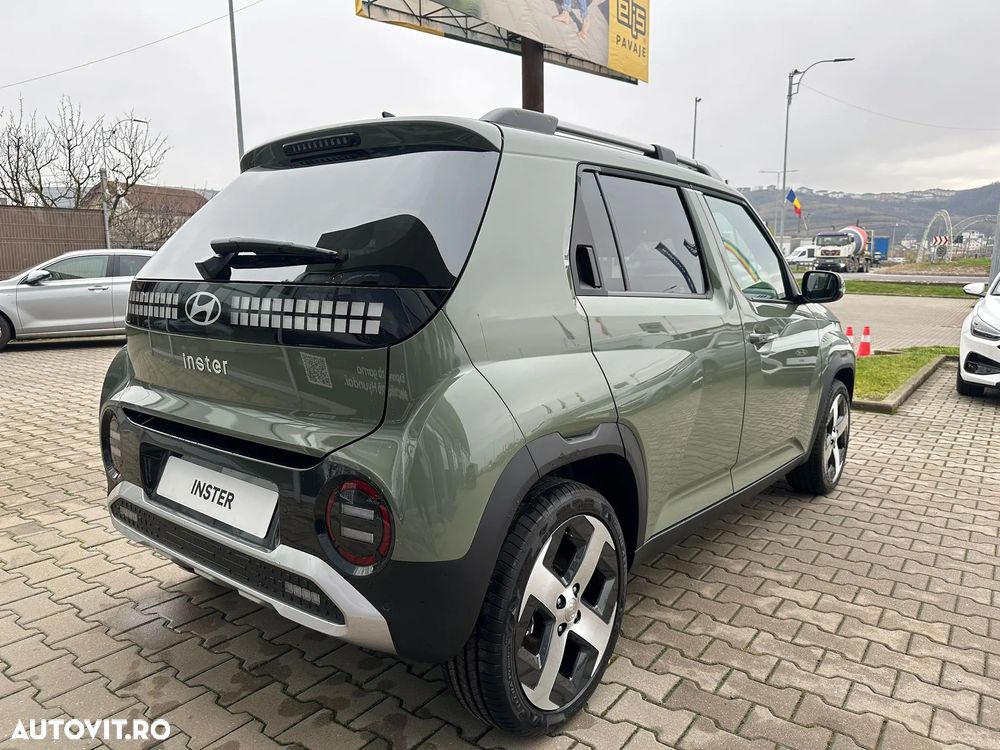Hyundai Inster 49 kWh 115 CP Luxury - 9