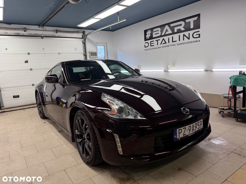 Nissan 370 Z - 14