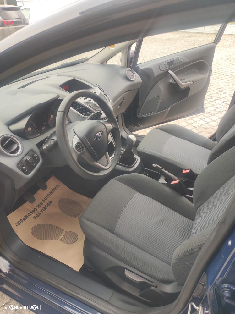 Ford Fiesta 1.25 Trend - 19