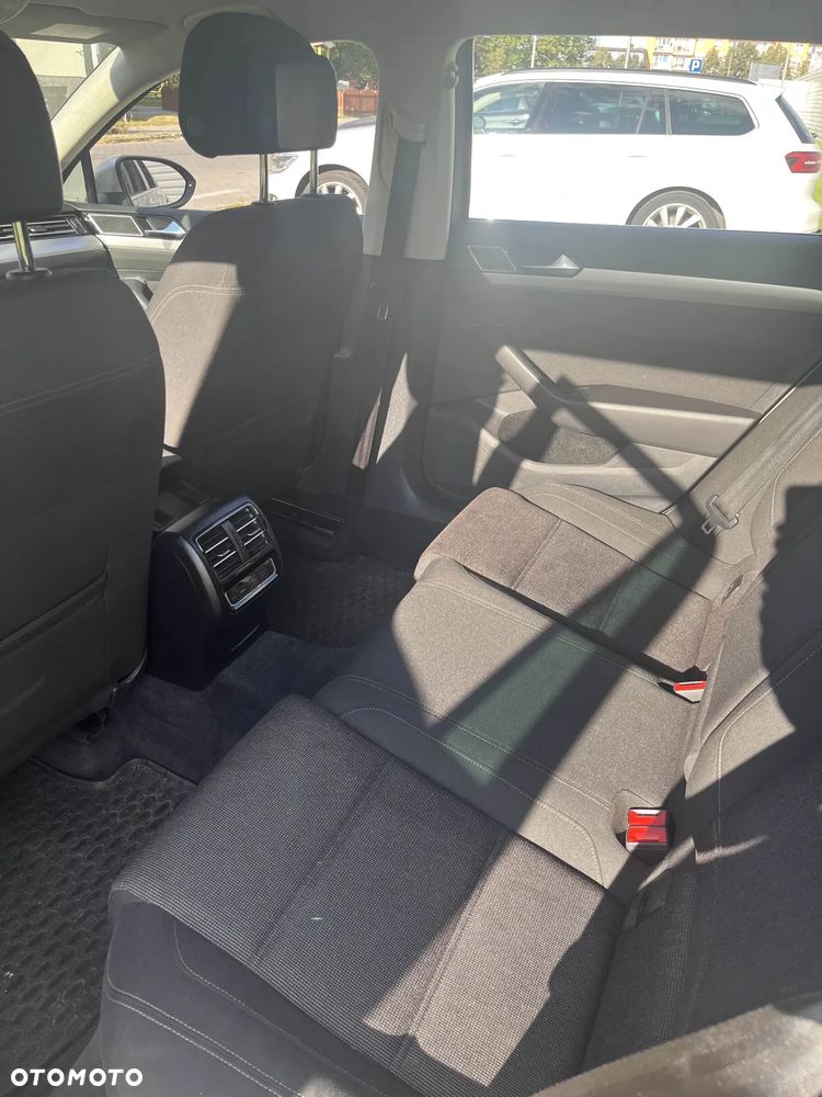 Volkswagen Passat 2.0 TDI BMT Highline DSG - 10