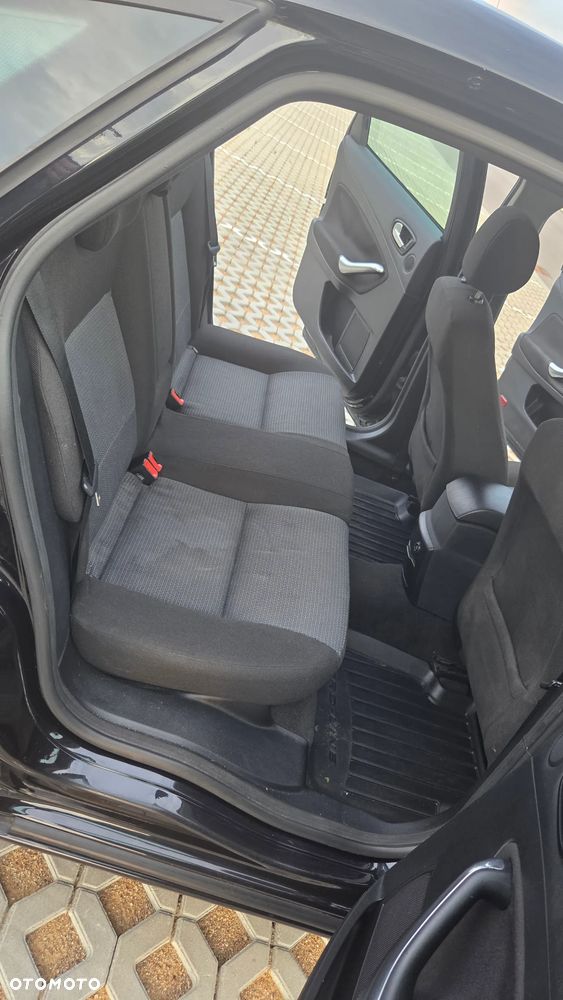 Ford Mondeo 2.0 Silver X - 16
