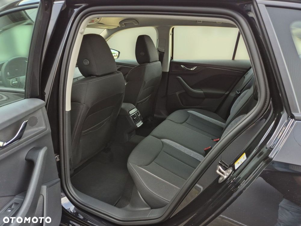 Skoda Scala 1.0 TSI Drive DSG - 14