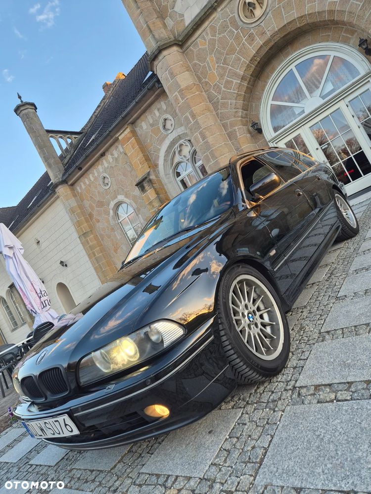 BMW Seria 5 525d Touring Edition Exclusive - 18