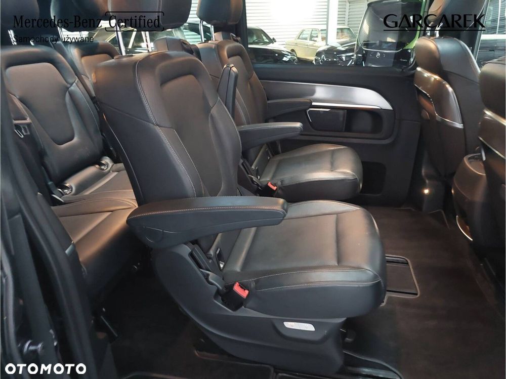 Mercedes-Benz Klasa V 300 d 4-Matic Exclusive 9G-Tronic (d³ugi) - 17