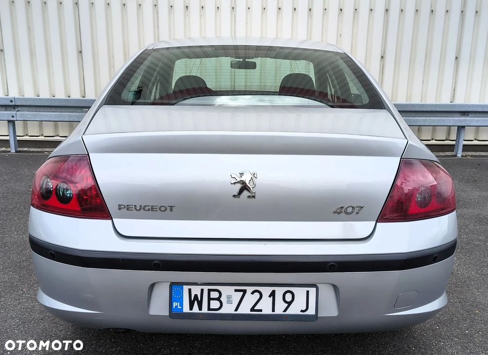 Peugeot 407 1.8 Presence - 10