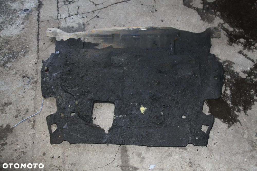 Ford Galaxy 1,8 TDci MK II 2006 > Płyta Osłona  Pod Silnik - 2