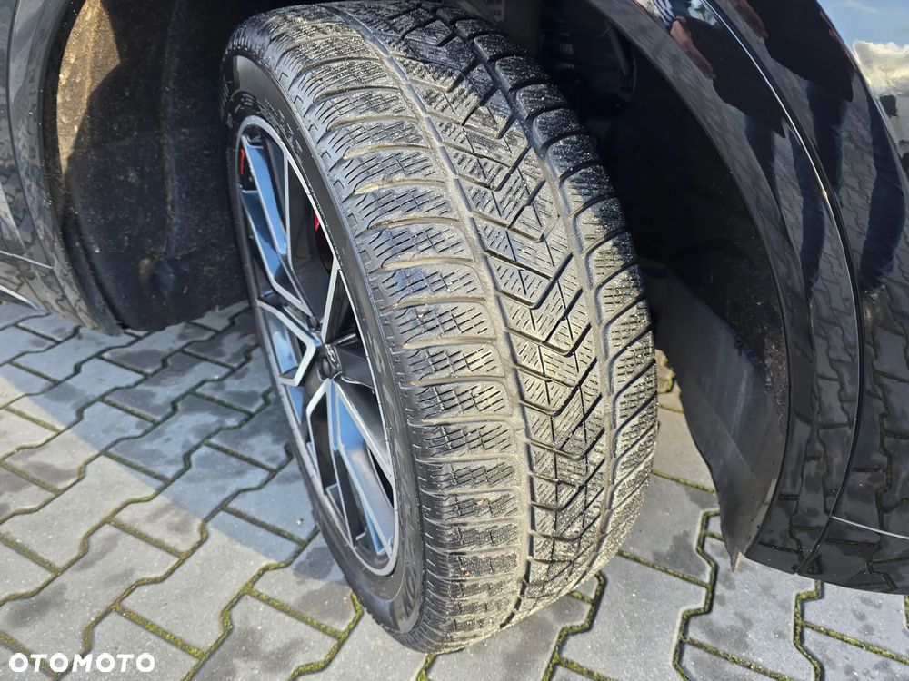 Audi Q5 Sportback - 36