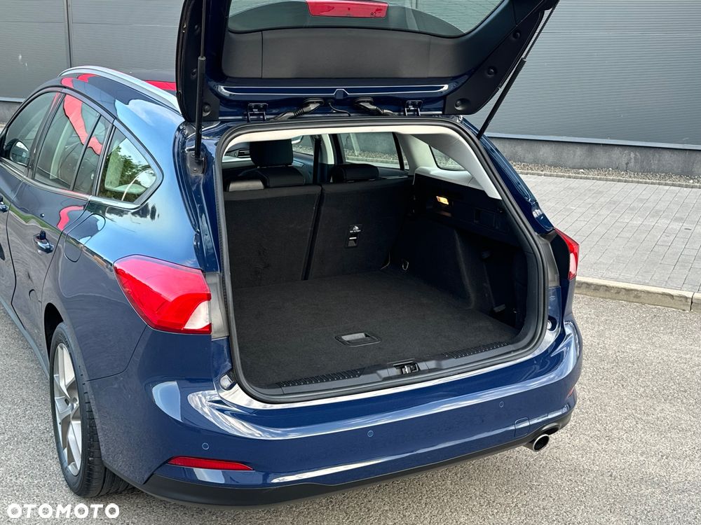 Ford Focus SW 1.5 EcoBlue Titanium - 10