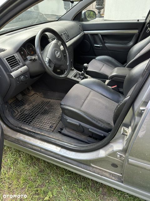 Opel Vectra 1.8 - 9