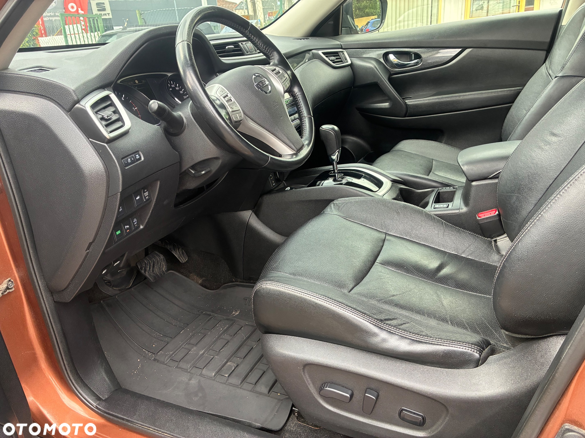 Nissan X-Trail 2.0 dCi Tekna 2WD Xtronic - 10