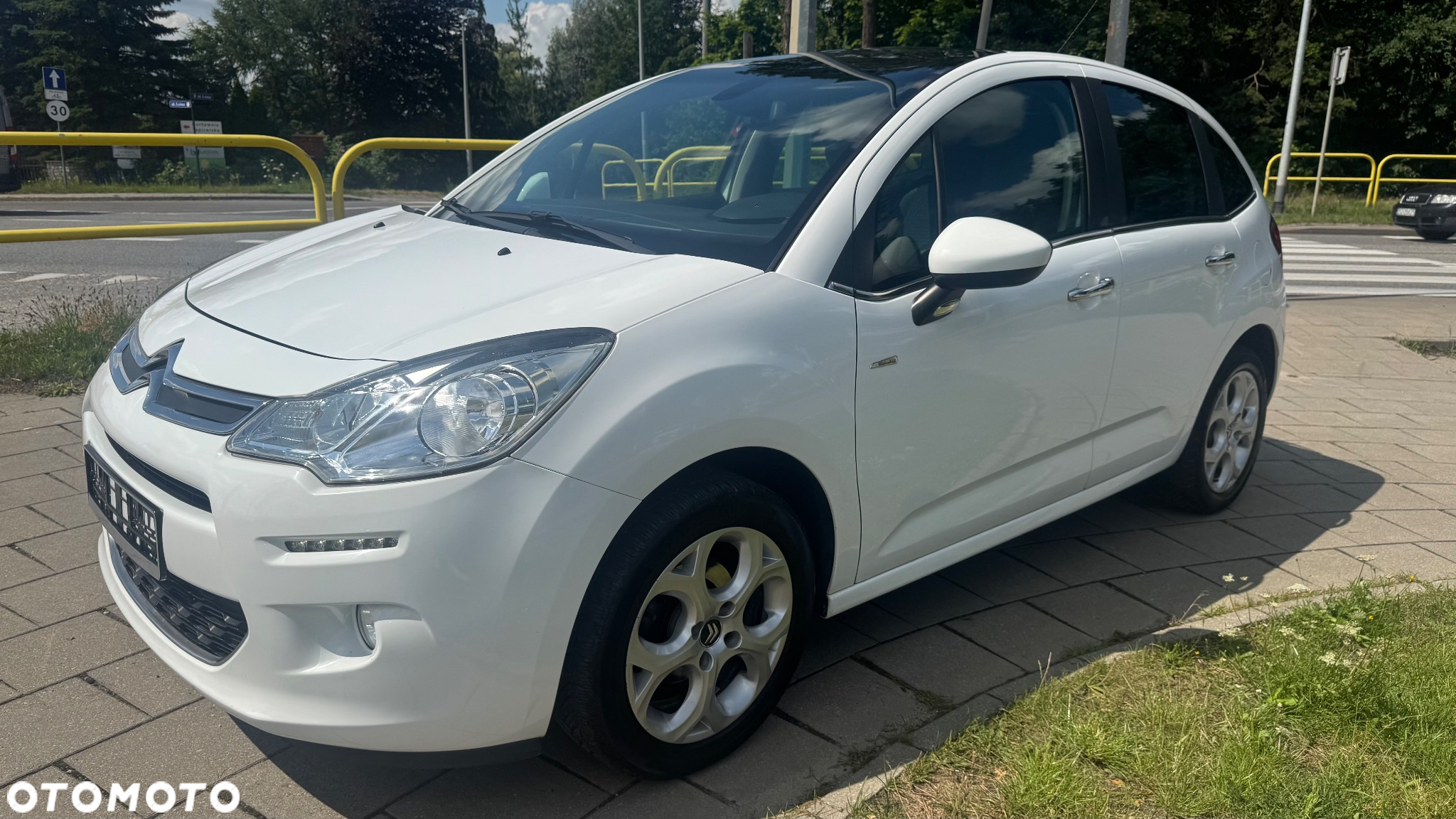 Citroën C3 1.2 PureTech Exclusive - 9
