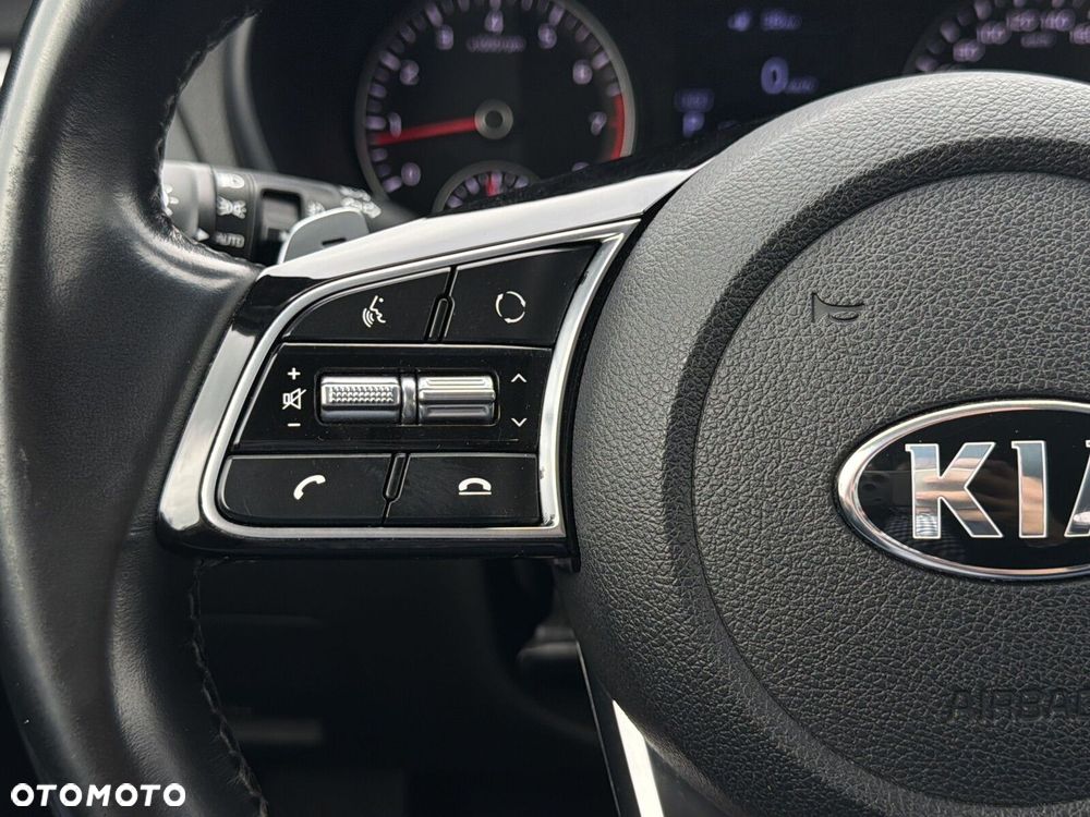 Kia Optima - 17