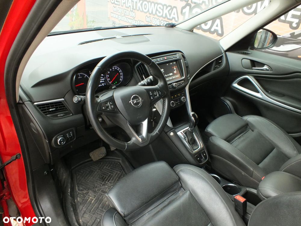 Opel Zafira - 8