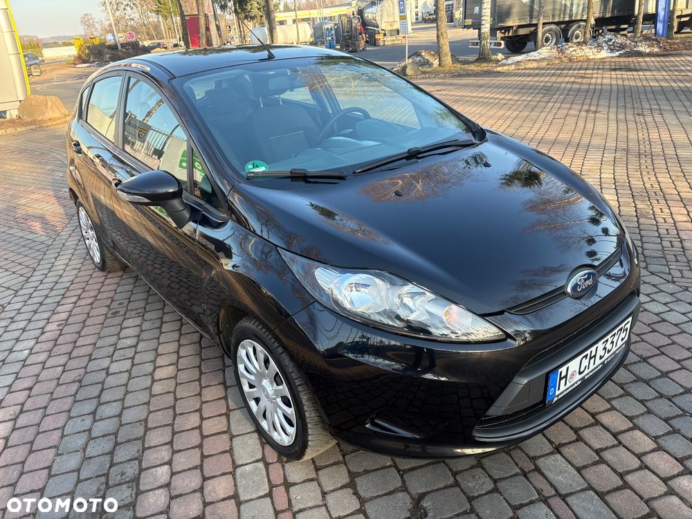 Ford Fiesta 1.25 Champions Edition - 17