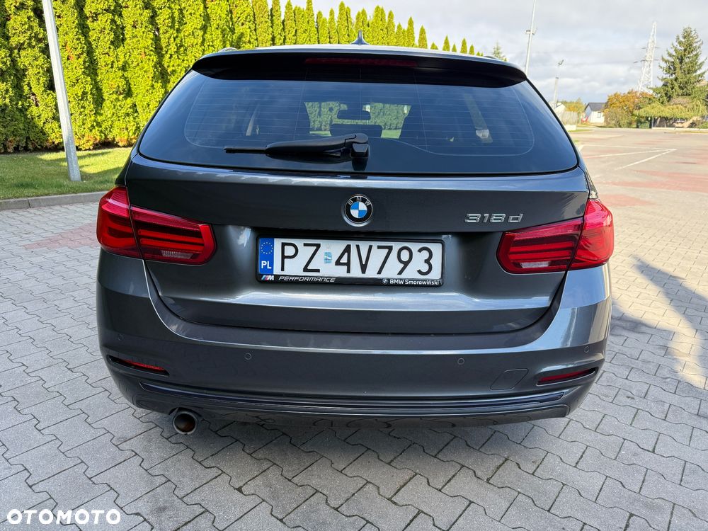 BMW Seria 3 318d Sport Line Shadow - 7