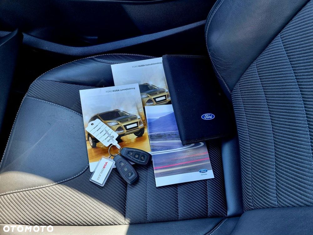 Ford Kuga 2.0 TDCi FWD Titanium - 23