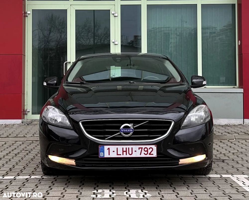Volvo V40 - 20