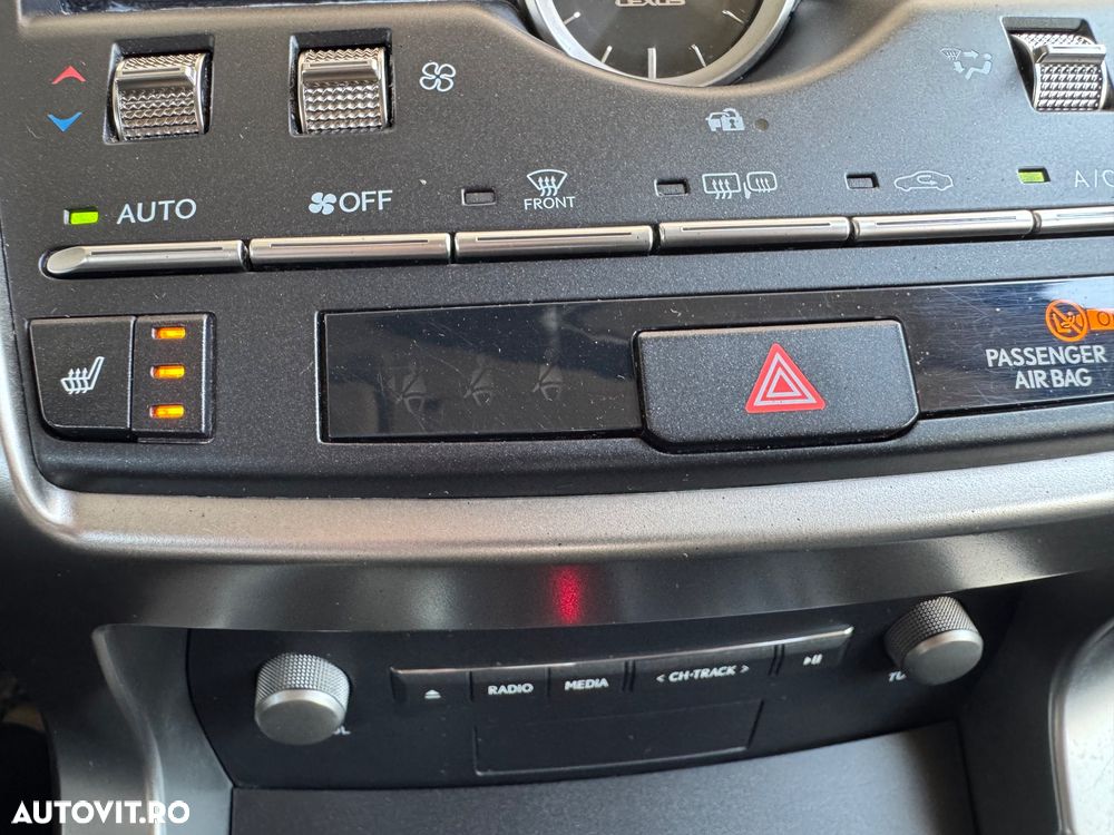 Lexus Seria NX 300h E-FOUR Executive-Line - 13