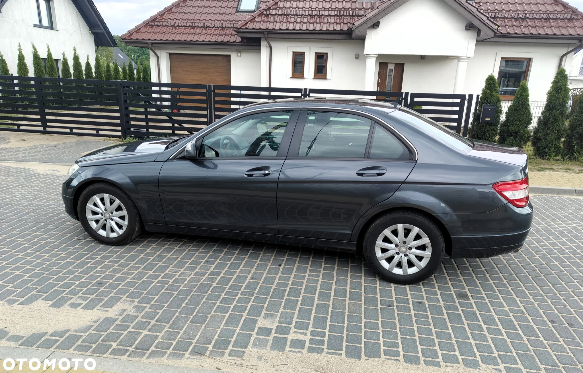 Mercedes-Benz Klasa C 180 BlueEFFICIENCY 7G-TRONIC - 6