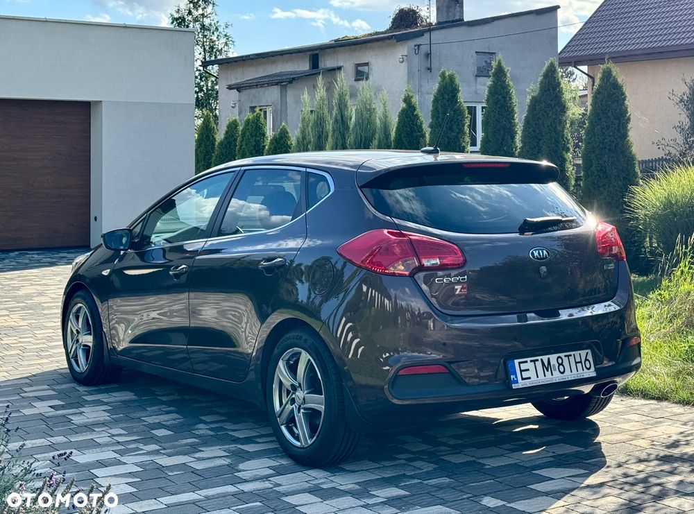 Kia Ceed Cee'd 1.6 GDI Business Line - 4